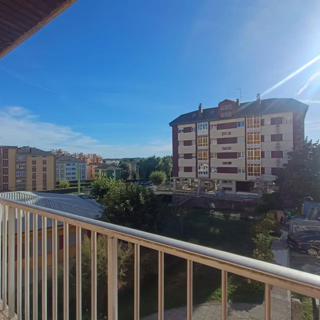 SE VENDE VIVIENDA DE CUATRO DORMITORIOS EXTERIOR!! — 9