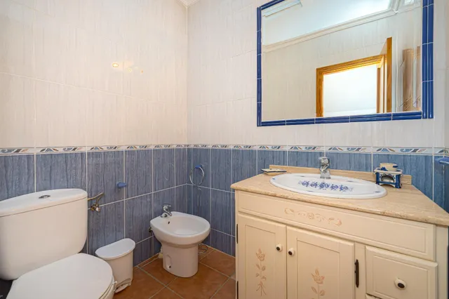 Villa exclusiva en La Nucía | parcela de 3.947 m2, piscina privada y amplias zonas de ocio — 35