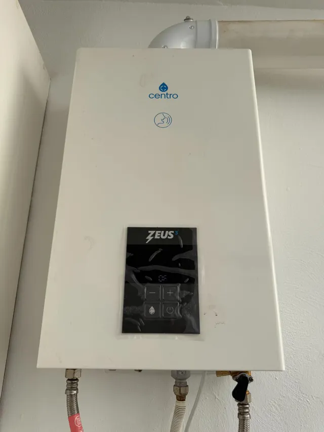 Dúplex familiar con 20 placas solares — 46