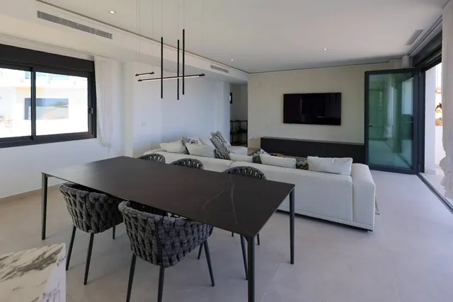 Villa Solana. Villa nueva en venta con vistas panorámicas. Construcción lista para comenzar. Imágenes solo de ejemplo. — 30