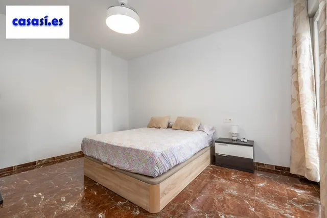 Encantadora Casa Reformada en Ogijares con Vistas y Espacios para Disfrutar — 23