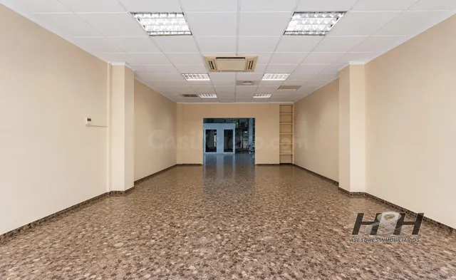 Local comercial 3 habitaciones 203m² en venta - Burjassot - foto 2