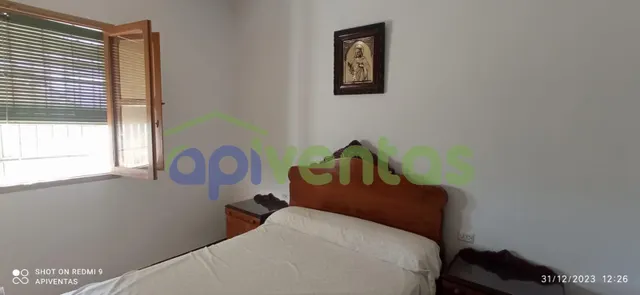 Casa con terreno y nave, LA ESCUCHA — 10