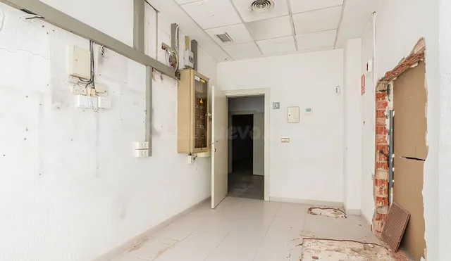 Local comercial 235m² en venta - Comunidad valenciana - foto 4