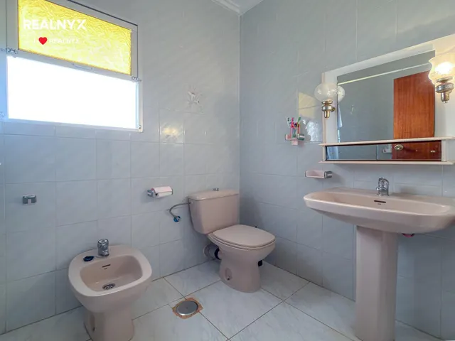 GRAN ÁTICO EN TORREVIEJA: 4 HAB, 1 BAÑO — 23