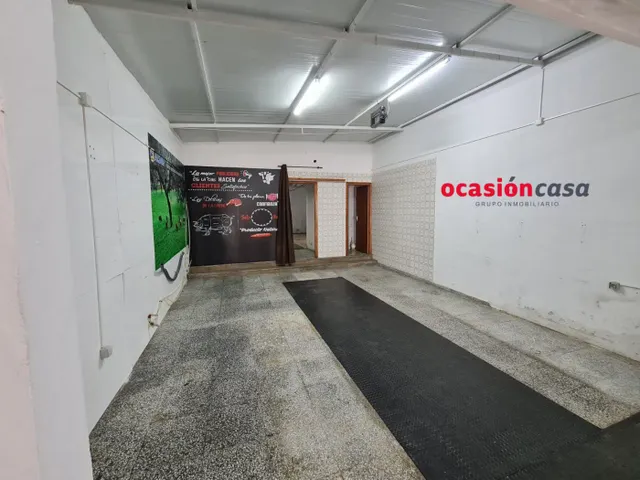 LOCAL COMERCIAL JUNTO A PLAZA DE ESPAÑA Y PARQUE DEL MONO — 5