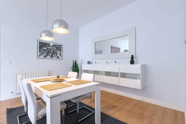 Se vende Espectacular piso con licencia turística a 7 min del Casco Viejo — 11