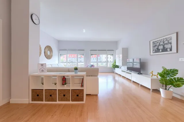 Se vende Espectacular piso con licencia turística a 7 min del Casco Viejo — 5