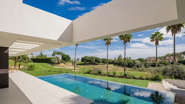Chalet 4 habitaciones 408m² en venta - Marbella — 18