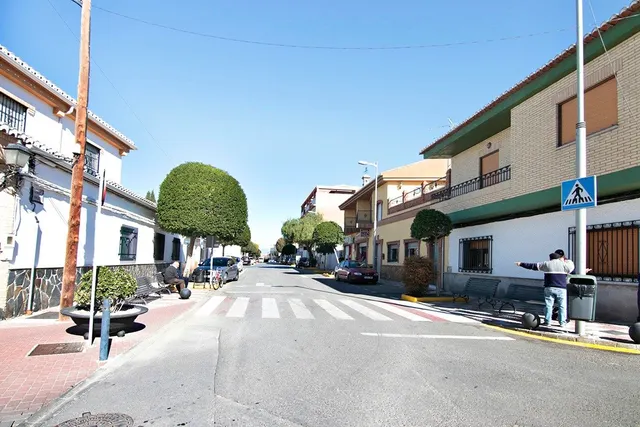 Local de 82 metros cuadrados ubicado en Vegas del Genil (Ambroz) — 12