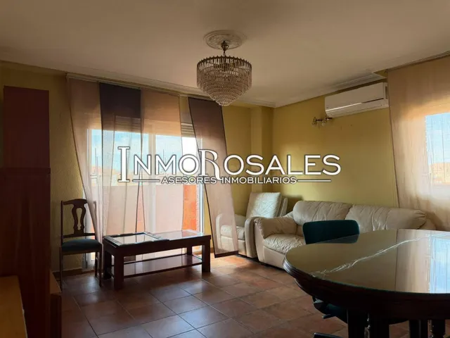 PISO EN VENTA EN AVENIDA DE ROSALES — 5