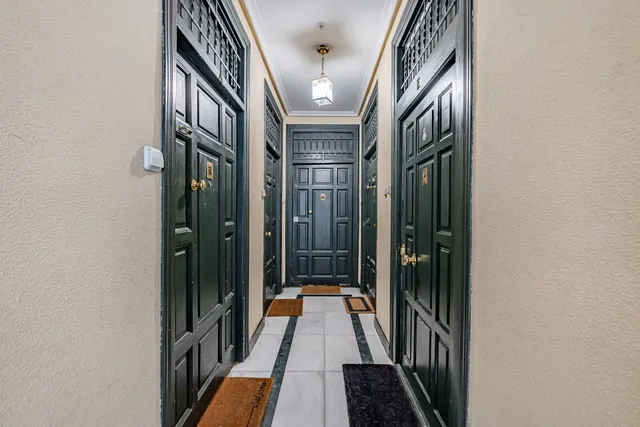 VIVIENDA REFORMADA Y MUY LUMINOSA EN RETIRO — 48