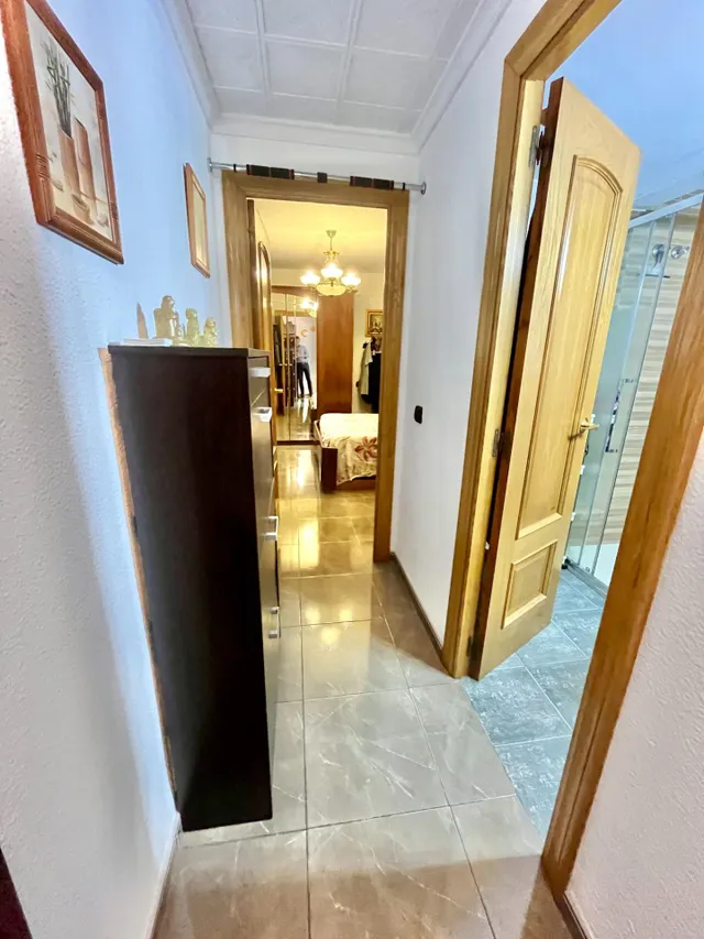 ¡¡Piso Reformado de 4 habitaciones y 2 Baños en Carolinas, Alicante!! — 29