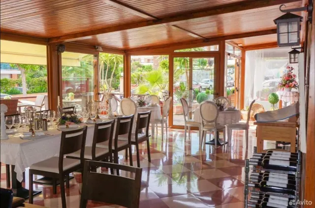 Restaurante en funcionamiento a 120 metros de la playa de Fe - foto 4