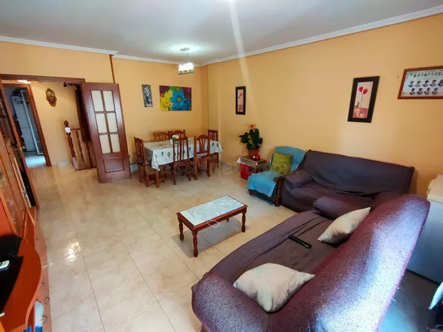 Venta de Lote con Bajo Comercial y Vivienda en Cuevas del Al - foto 5