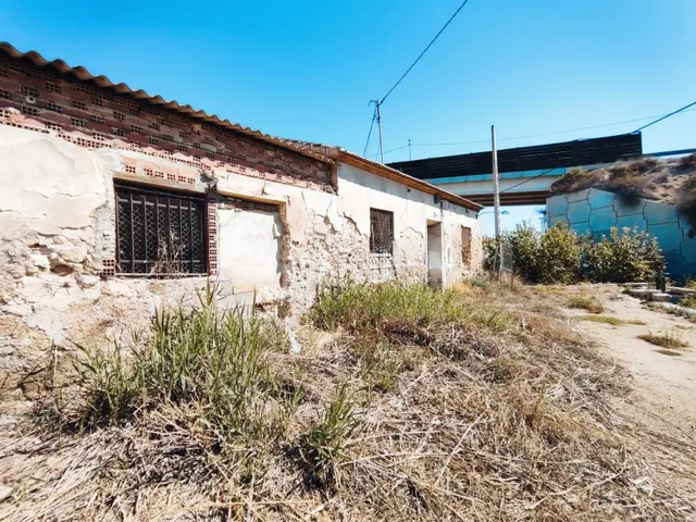 Casa con terreno en Desamparados, Orihuela - foto 3
