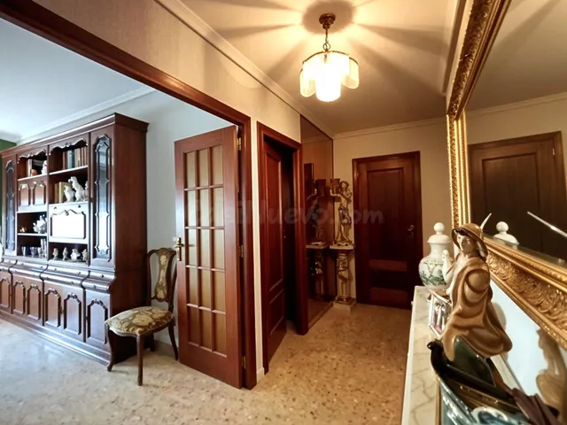 Luminosa vivienda a la venta en una ubicación privilegiada - foto 4