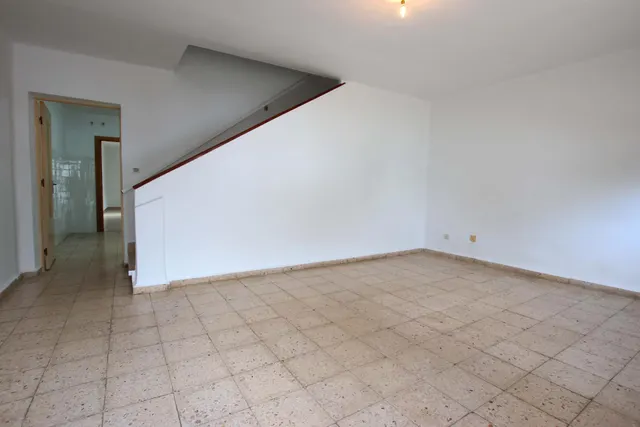 Casa con cochera en Valdelacalzada — 11