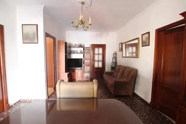 Casa con garaje individual en zona norte — 7