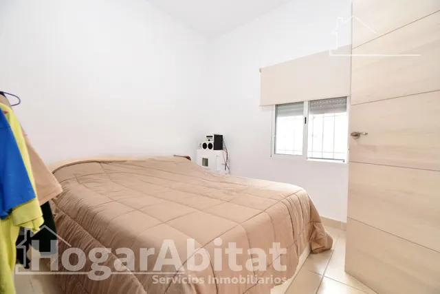 Planta baja acogedora y semireformada con patio — 18