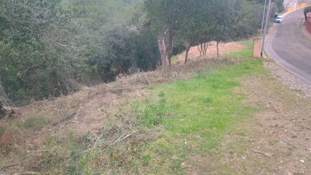 SOLAR URBANO TURÍSTICO EN BEGUR-GIRONA — 26