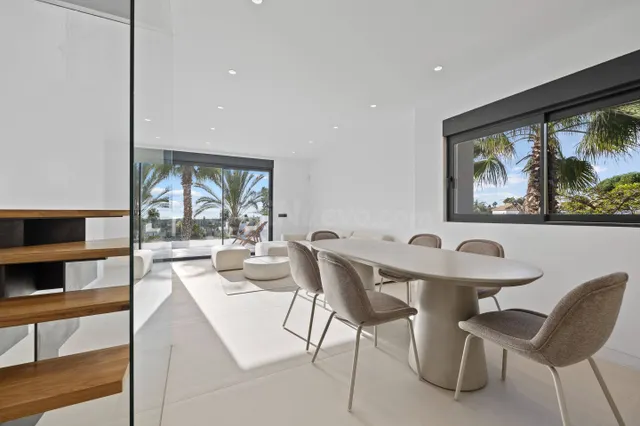 Exclusivo Ático Dúplex con Solárium y Jacuzzi Privado en la  - foto 5