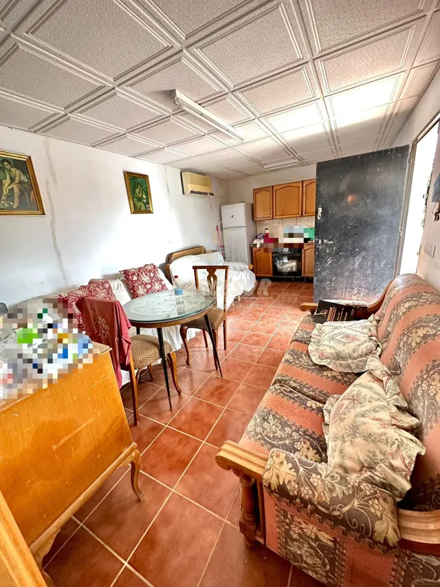 ZONA HIGUERON - Parcela de terreno de 1.300m con salón campe - foto 3