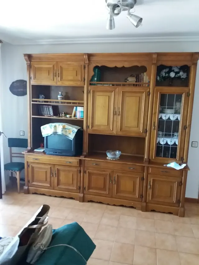 SE VENDE PISO DE 3 HAB.,SALÓN, COCINA, BAÑO, TERRAZA ACRISTALADA Y TRASTERO EN MANSILLA DEL ESLA. — 4