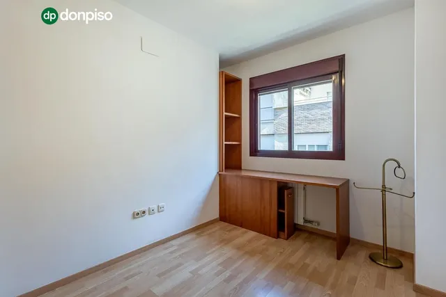 Ático dúplex junto Alhamar con 2 garajes y 2 trasteros — 14