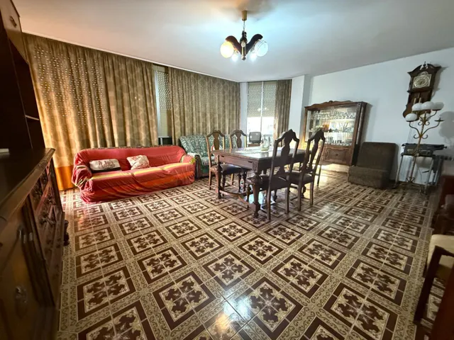 Piso 3 habitaciones 302m² en venta - Pont dInca — 31