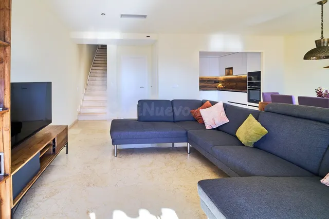 Apartamento 3 habitaciones 138m² en venta - Istan pueblo - foto 5