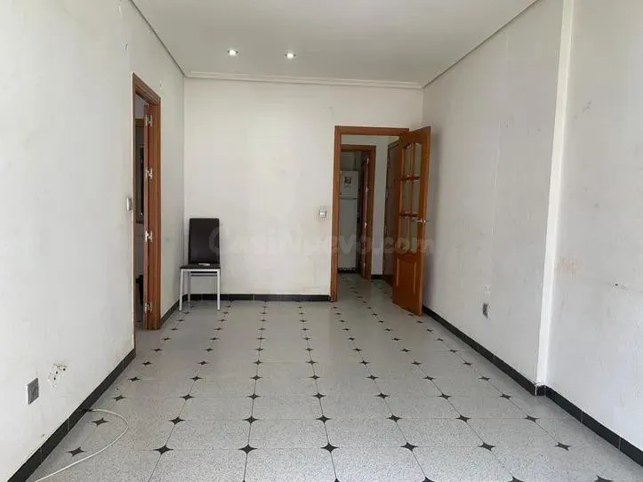Luminoso piso en el Cairo de 3 dormitorios con ascensor