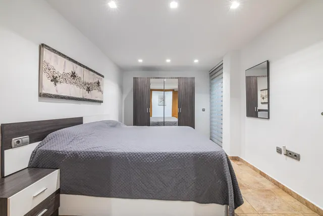 ¿que en plaza madrid no hay viviendas con terrazas espectaculares? magnifico piso 125 m2, terraza de 30 m2, ascensor, 3 habitaciones — 29