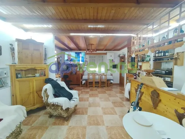 Casa vallada de 3 plantas — 5