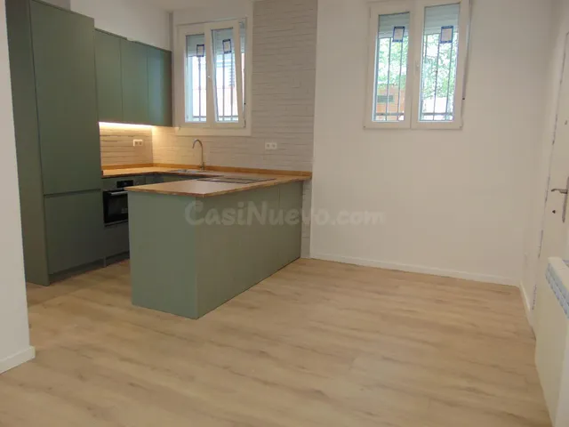 PISO EN VENTA RECIÉN REFORMADO PASAJE DE ANCORA ARGANZUELA-P - foto 2
