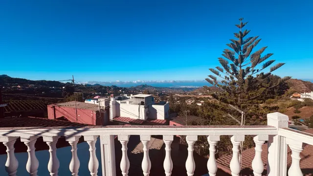 Encantadora Vivienda con Terraza y Vistas Espectaculares