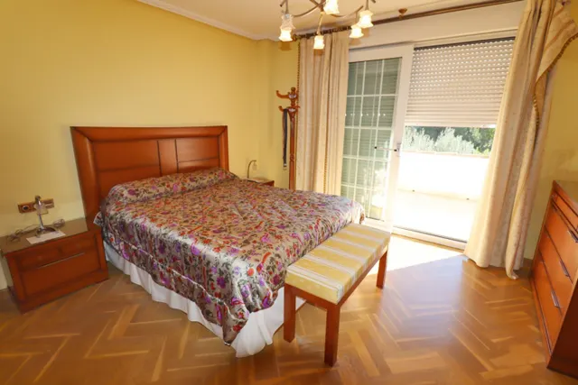 Chalet en el centro de Campolivar Godella — 32