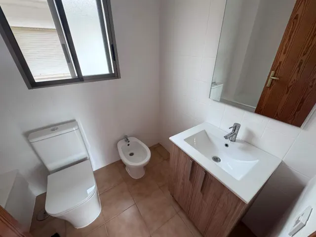 Chalet Reformado con Jardín Privado en San Juan Playa - Alicante — 12