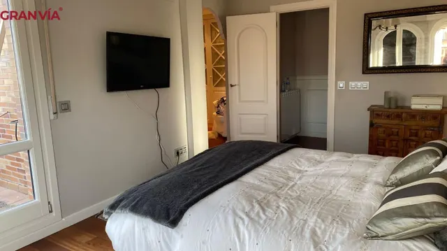Gran chalet en urbanización de lujo en Navarrete — 17