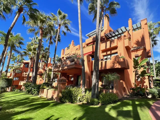 Ático Dúplex 3 habitaciones 280m² en venta - Marbella