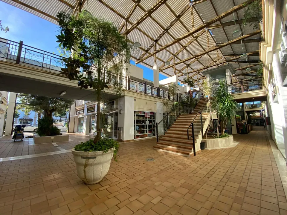 Garaje 31m² en venta - Costa Ballena - Largo norte