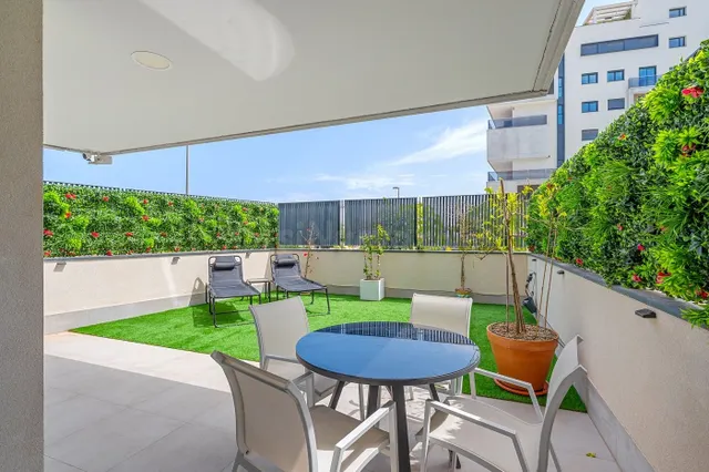 APARTAMENTO DE 3 DORMITORIOS Y 2 BAÑOS EN CAMPOAMOR ( ORIHUE - foto 3