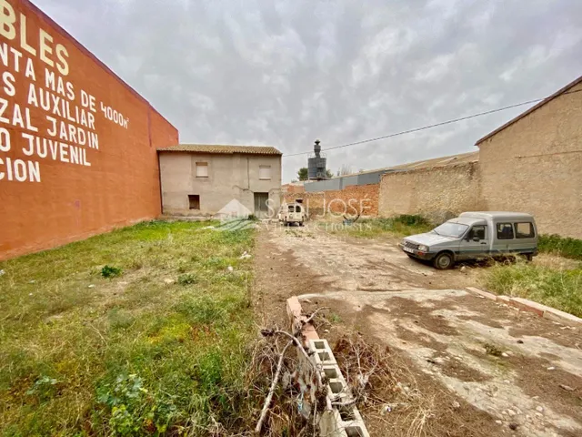 VENTA DE TERRENO INDUSTRIAL EN ASPE EN MUY BUENA ZONA CERCA 