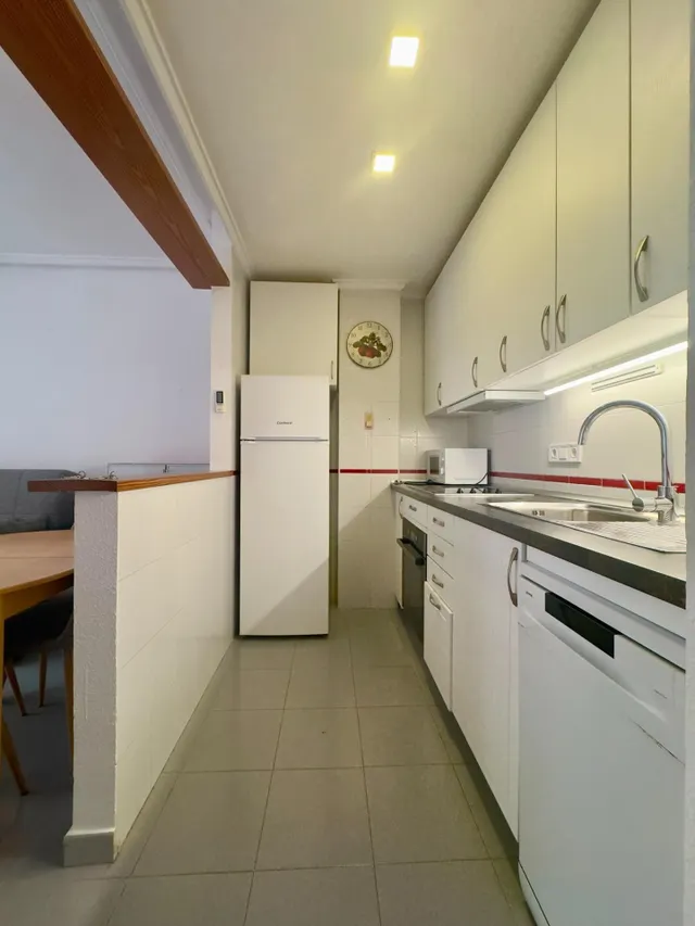 FANTASTICO APARTAMENTO EN EL CENTRO DE TORREVIEJA, IDEAL PARA PAREJAS — 8