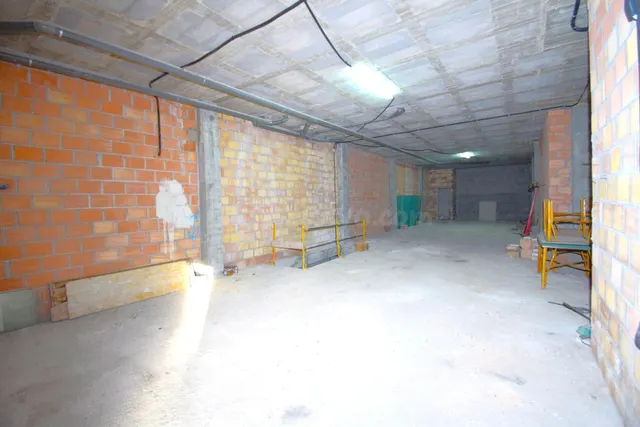 Local comercial  con posibilidad de vivienda  en  Muro — 2