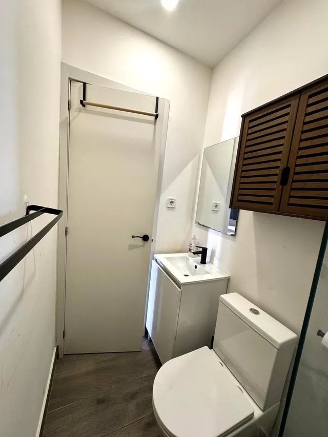 AVC INMOBILIARIO ALQUILA PISO — 7