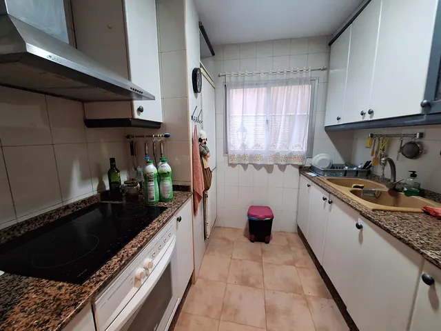 CASA MUY CENTRICA EN VENTA - foto 4