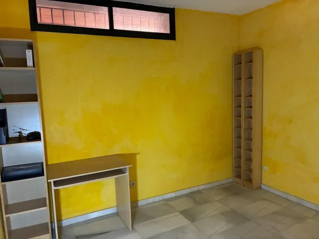 OPORTUNIDAD EN BEL-AIR · BAJO DE 3 DORMITORIOS, 2 BAÑOS, GRAN TERRAZA Y PISCINAS · 2 — 19