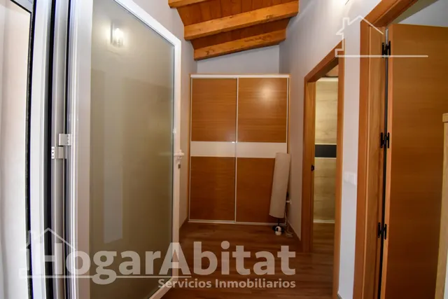 BONITA CASA TOTALMENTE REFORMADA CON GARAJE Y GRAN TERRAZA — 17