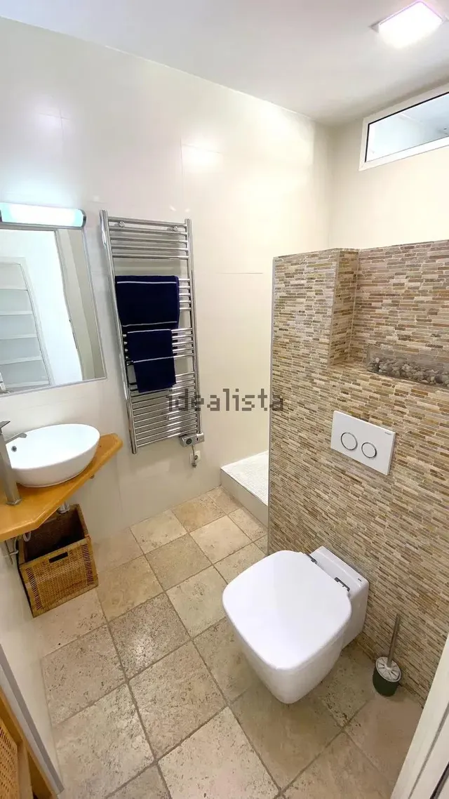 Piso 2 habitaciones 80m² en alquiler - Centro - Sant Francesc — 17